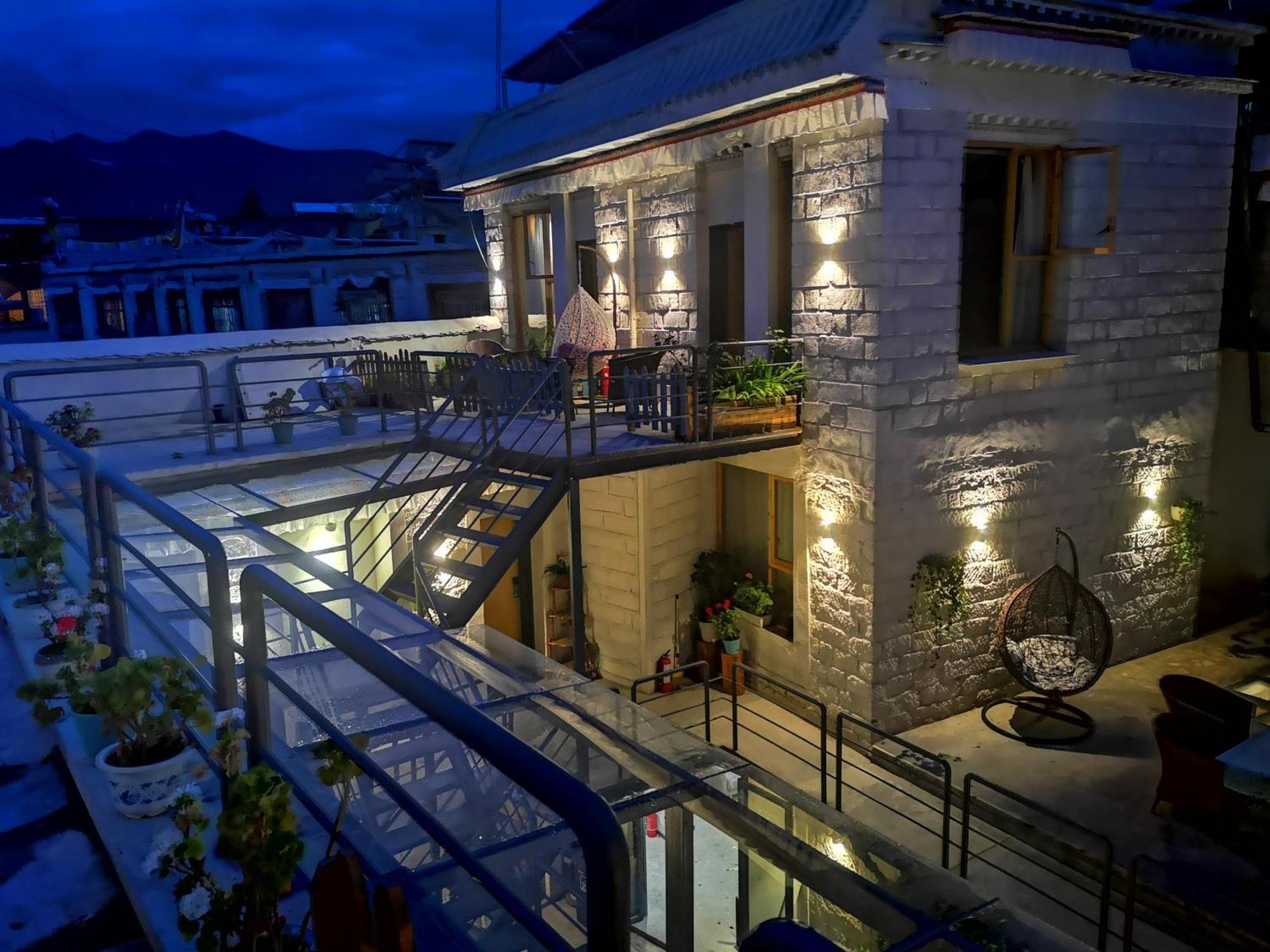 Fengma Feiyang Hostel Lhasa Luaran gambar